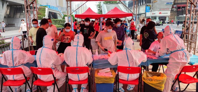 China se confrunta cu cel mai mare focar de Covid iar pietele se tem de consecintele economice