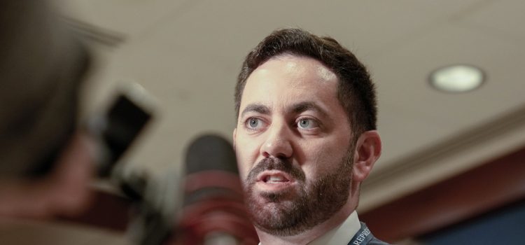 Democratii din New York cauta pe cineva pe care sa dea vina dupa catastrofa electorala Democratii din New York cauta pe cineva pe care sa dea vina dupa catastrofa electorala