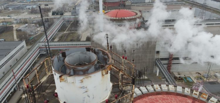 Cat de real este un dezastru la centrala nucleara din Ucraina ?