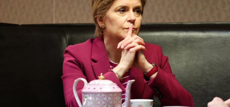 Vom gasi o alta modalitate legala de a exprima vointa scotienilor, spune Nicola Sturgeon Vom gasi o alta modalitate legala de a exprima vointa scotienilor, spune Nicola Sturgeon