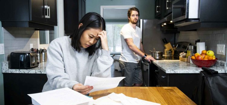 12 semne ca ar trebui sa te concentrezi pe a face mai multi bani